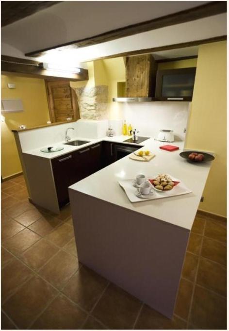 Apartamentos Dona Candida Вальдерробрес Номер фото